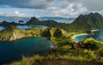 Keindahan Pulau Padar di Labuan Bajo, Destinasi Wisata Taman Nasional Komodo