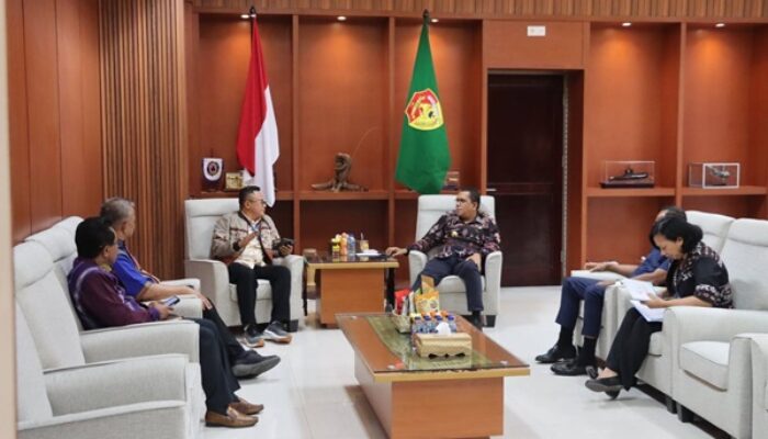 NTT Governor Meets SKALA NTT Head to Strengthen Public Service Collaboration